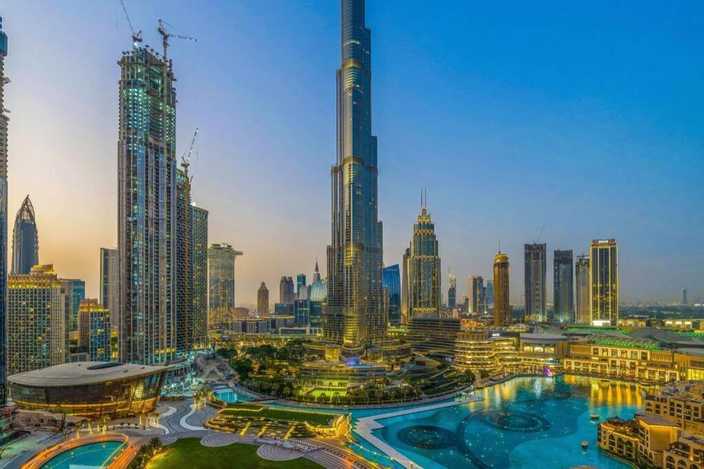 Spectacular Burj & Fountain View - Luxurious 3 Bedrooms & Maids Room - The Residences Dubai Exterior photo